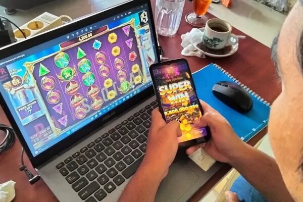 Cegah Krisis Mental, Stop Judi Daring Sekarang