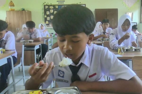 Program Makan Bergizi Gratis, Bukti Nyata Kepedulian Pemerintah pada Masa Depan Pemuda Indonesia